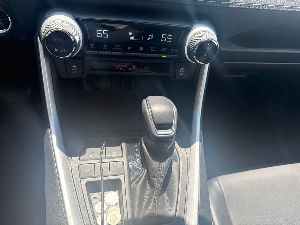 Used 2022 Gray Toyota XLE Premium image 25