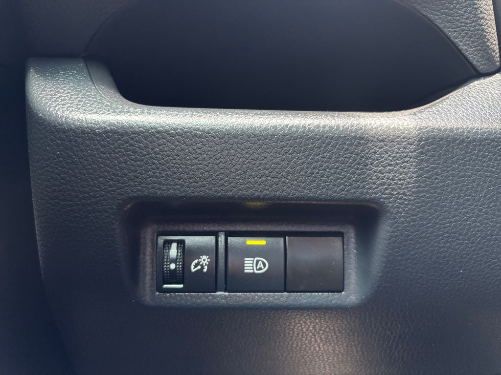 Used Car 2022 Toyota Rav4  Le For Sale Under $25,000 In Austin, Texas