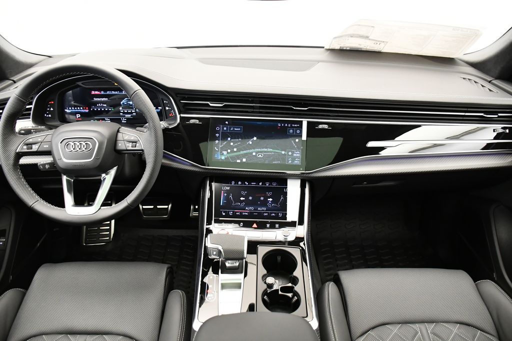 Thumbnail: 2026 Audi SQ8 - 18