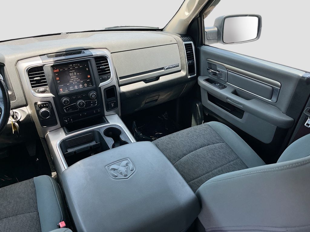 Used 2018 White Ram Big Horn image 21