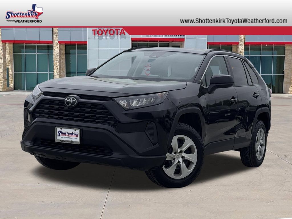 2021 Toyota RAV4 LE AWD