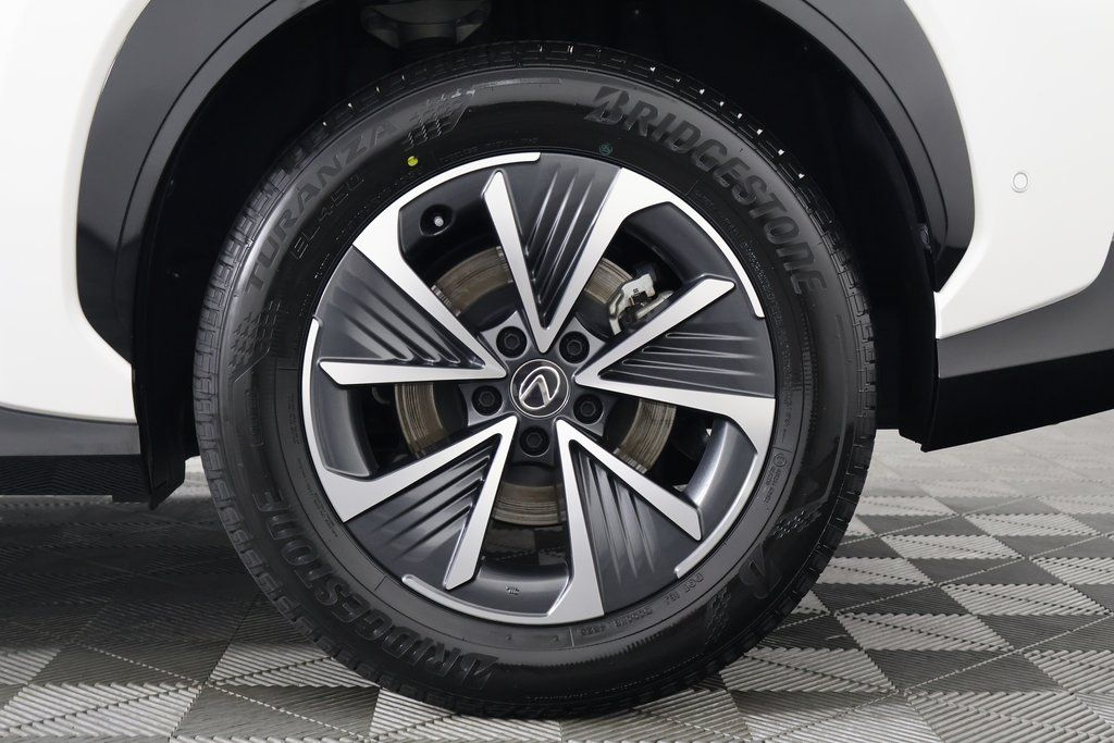 Thumbnail: 2024 Lexus RZ - 15