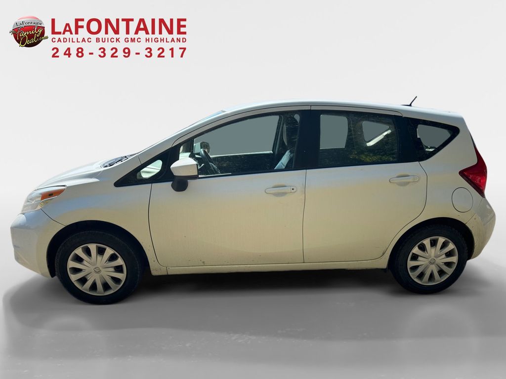 2016 Nissan Versa Note SR 4