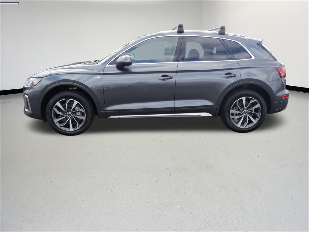 Thumbnail: 2023 Audi Q5 - 2