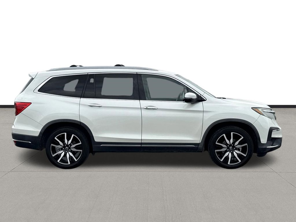 2019 Honda Pilot Touring  at Gullo Toyota