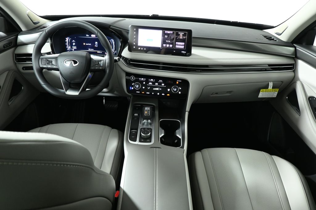 Thumbnail: 2026 INFINITI QX60 - 4