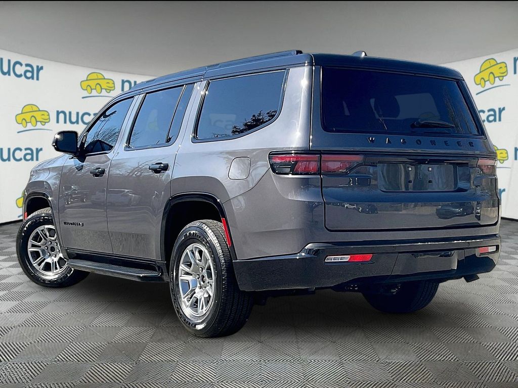 2024 Jeep Wagoneer — photo 4