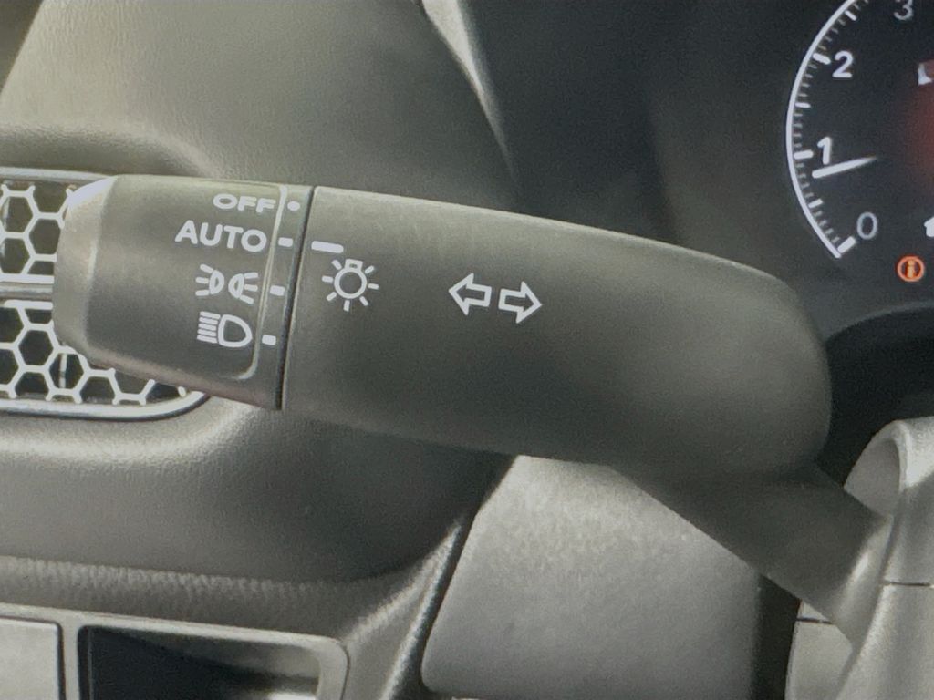 2025 Honda HR-V Sport photo