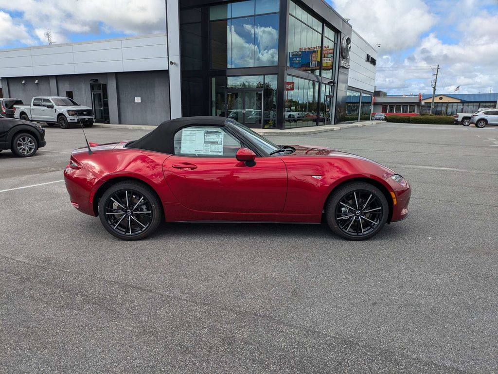 2026 Mazda MX-5 Miata Grand Touring