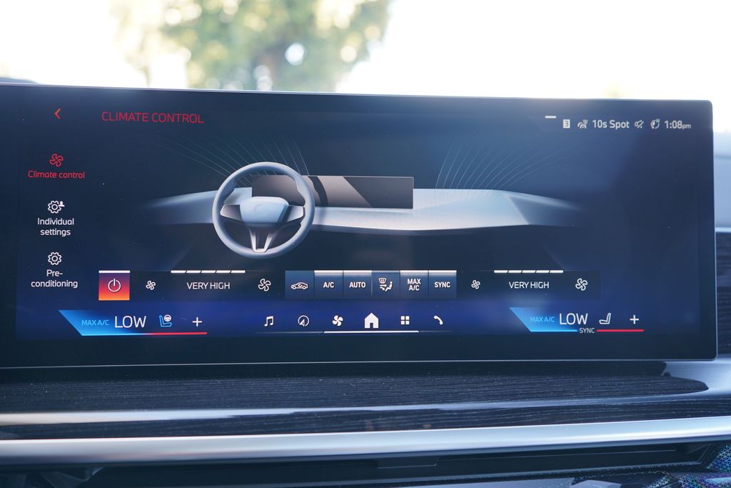 Thumbnail: 2026 BMW X6 - 17