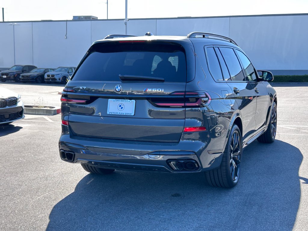 Thumbnail: 2027 BMW X7 - 5