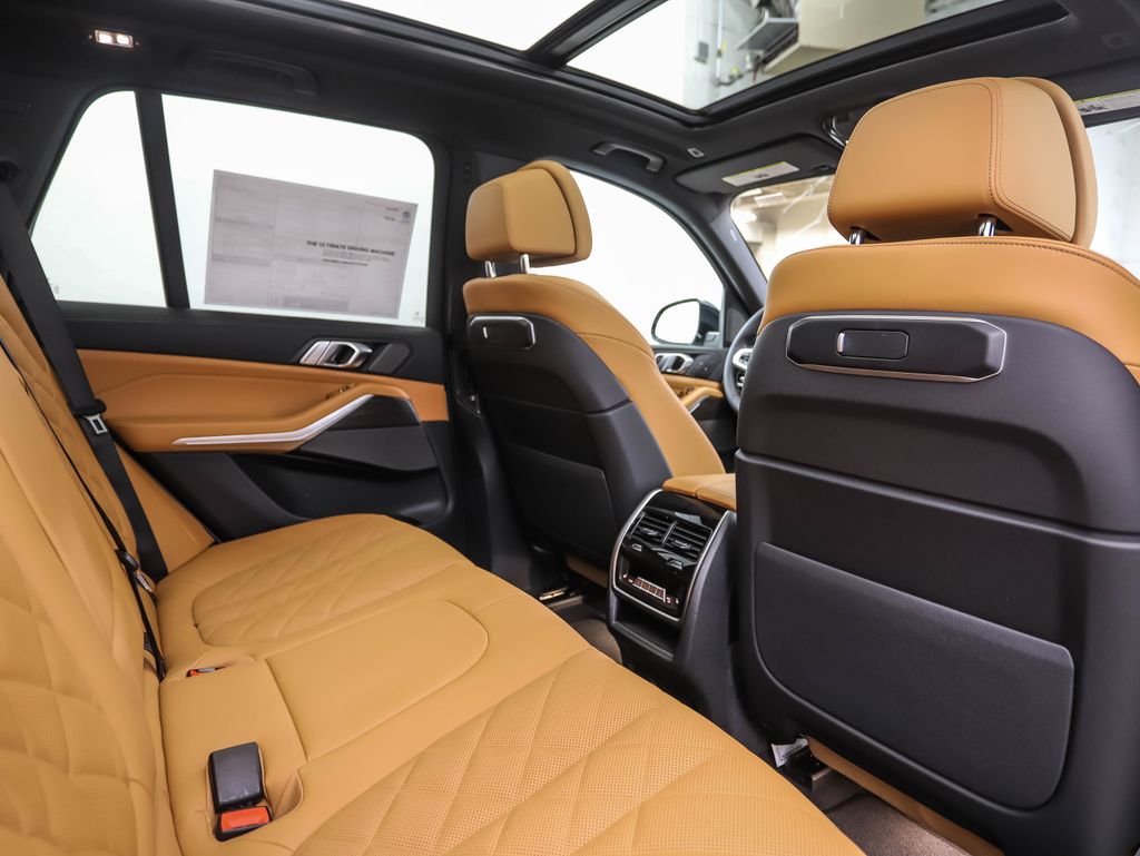 2026 BMW X5 xDrive50e 25