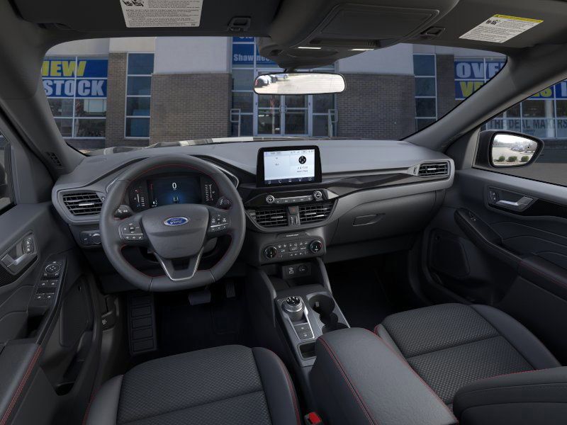 2025 Ford Escape ST-Line photo