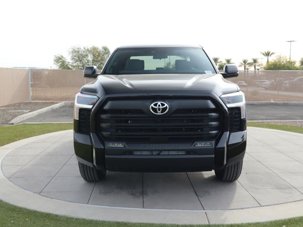 2025 Toyota Tundra SR5 2