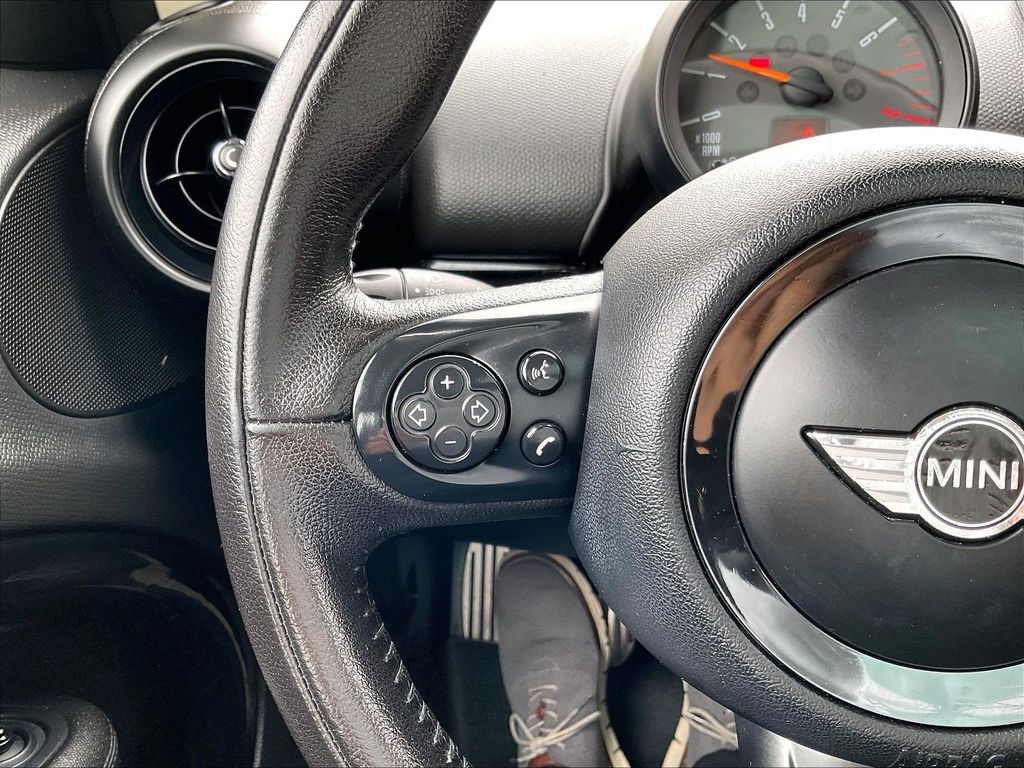 2015 MINI Cooper S Countryman — photo 22