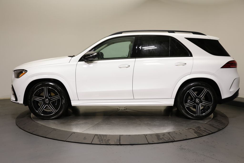 Thumbnail: 2026 Mercedes-Benz GLE - 4