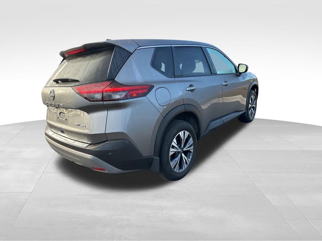 2023 Nissan Rogue SV 8