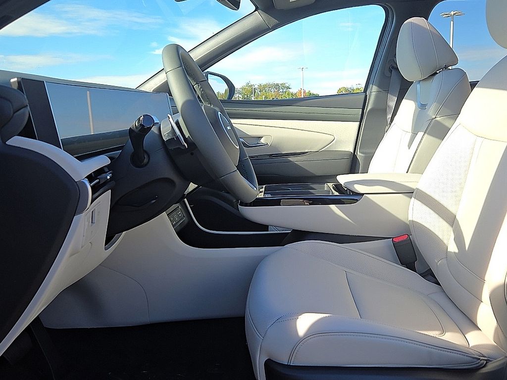 Thumbnail: 2026 Hyundai Tucson - 9