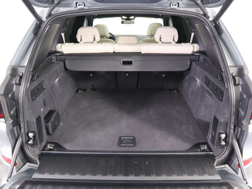 2024 BMW X5 M60i 29