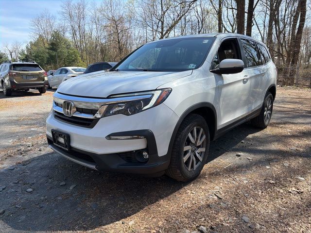 White 2021 Honda Pilot EX-L AWD SUV / Crossover All-Wheel Drive 9-Speed Automatic