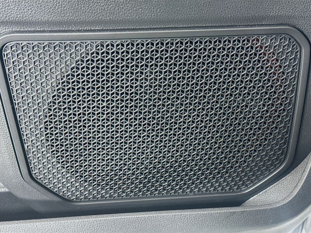 Thumbnail: 2025 Toyota Tundra - 19