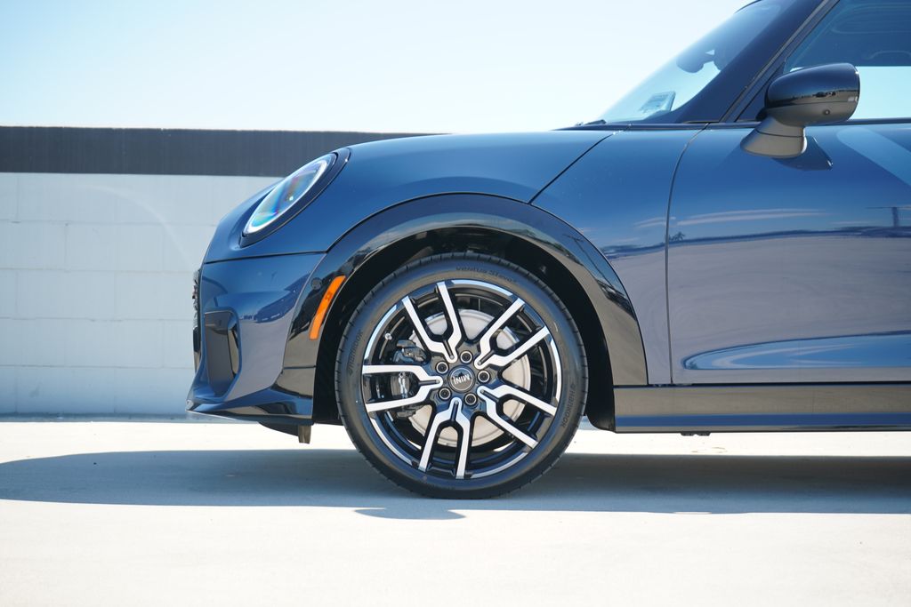 Thumbnail: 2027 MINI Cooper - 2