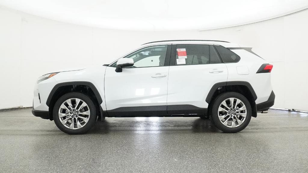 Thumbnail: 2025 Toyota RAV4 - 3