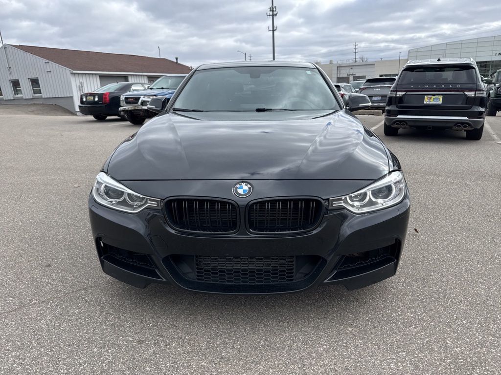 2013 BMW 3 Series 328i xDrive Sedan AWD