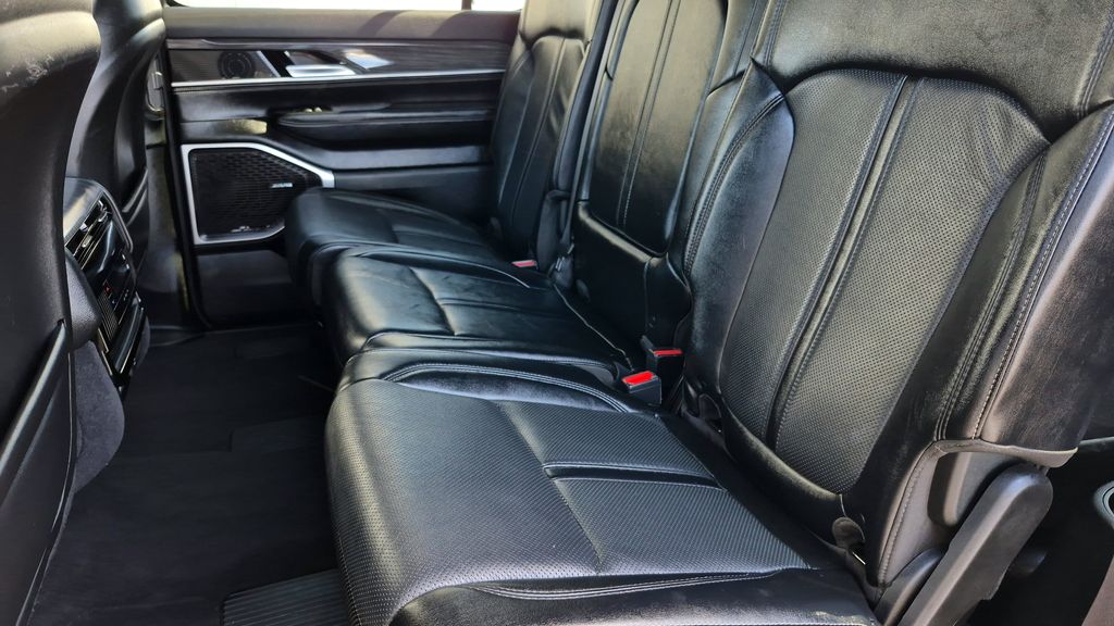 2024 Jeep Wagoneer L