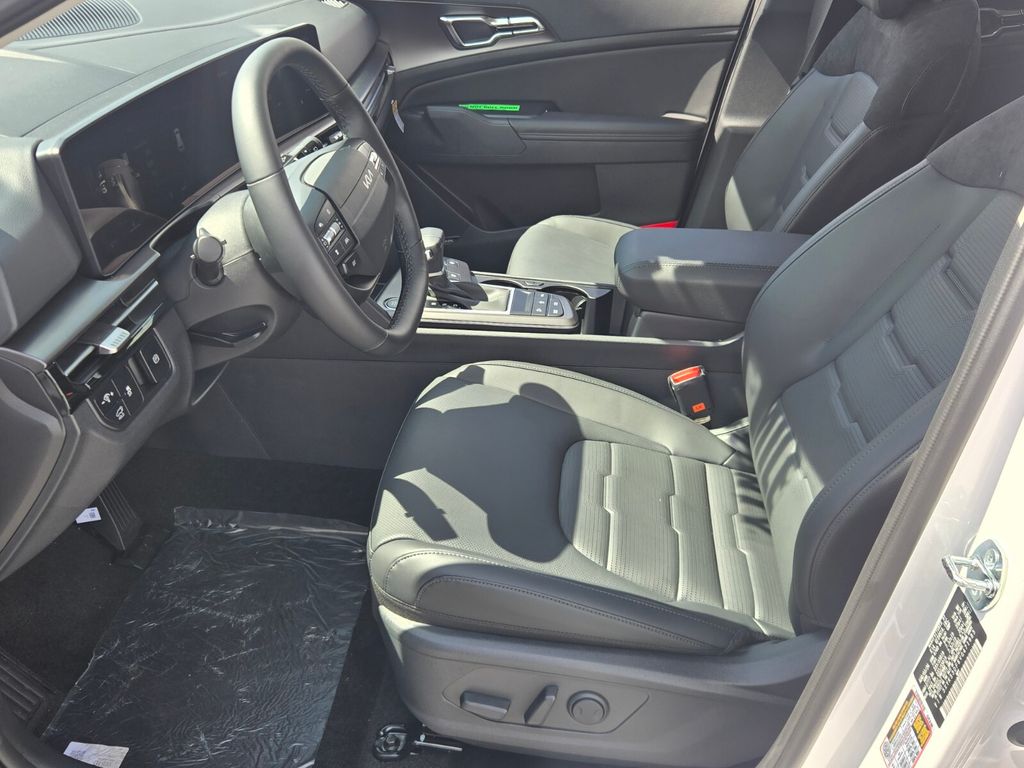 2027 Kia Sportage - $38,030