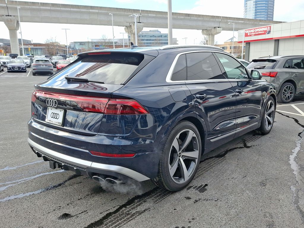 Thumbnail: 2025 Audi SQ8 - 3