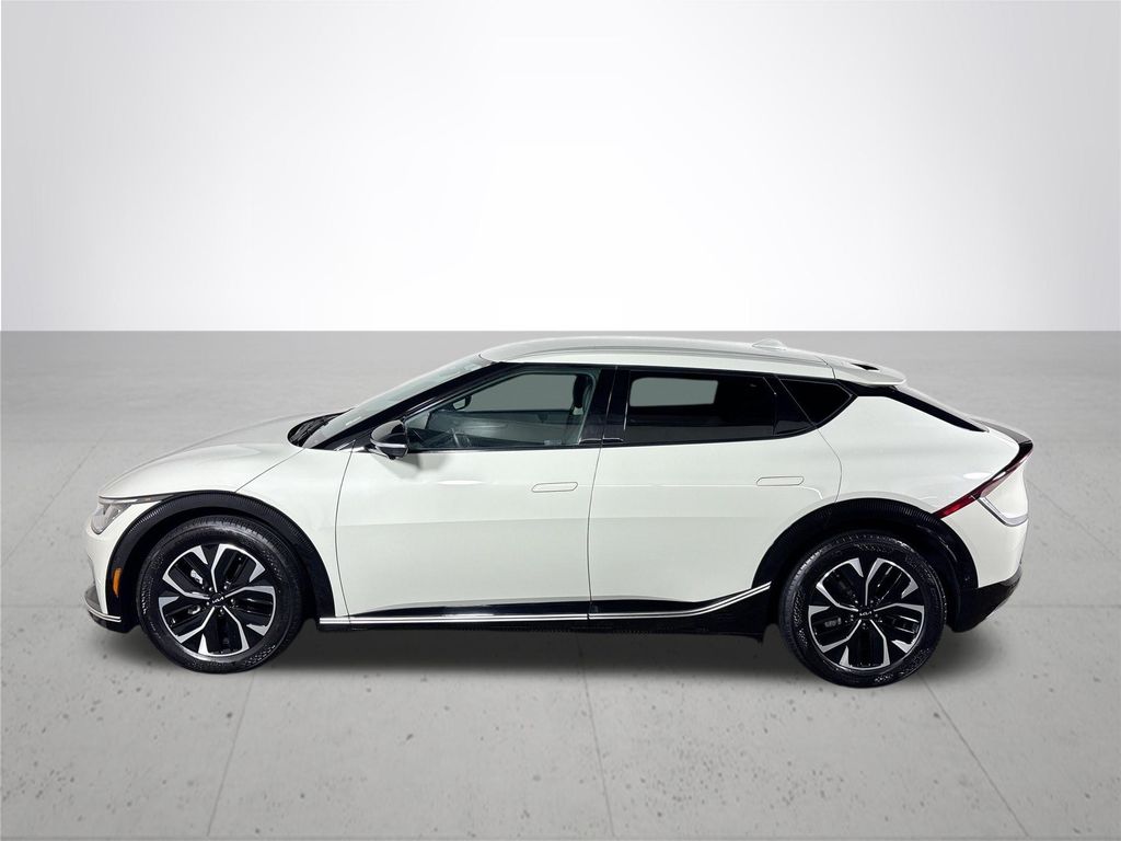 2022 Kia EV6 Wind