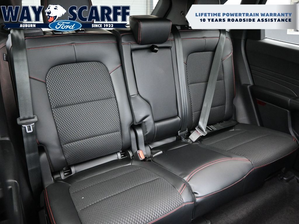 2025 Ford Escape ST-Line Elite