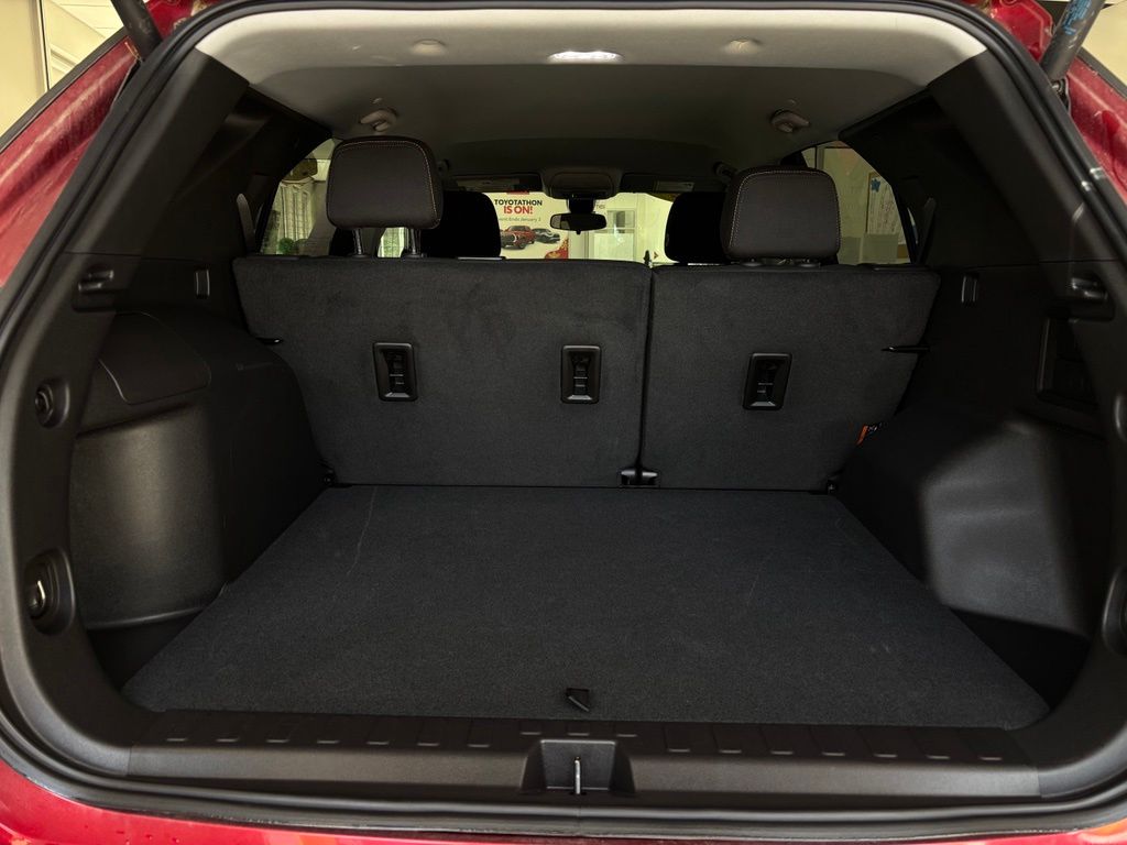 Used 2024 Chevrolet Equinox SUV