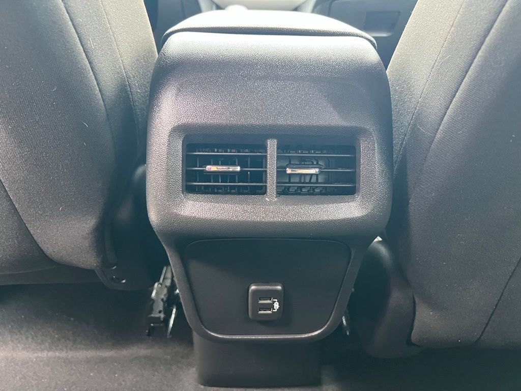 Used 2023 Chevrolet Equinox SUV