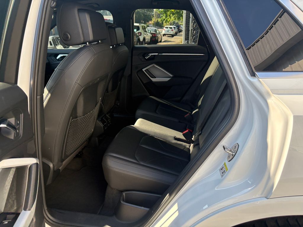 2021 Audi Q3 Premium