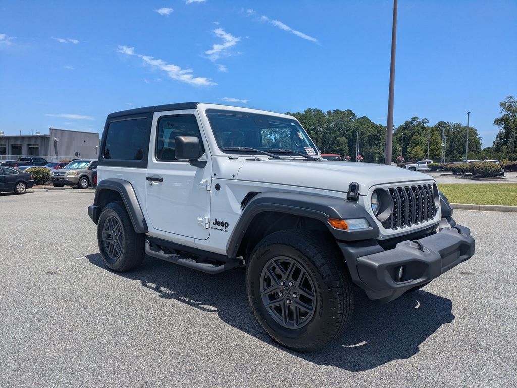 Used 2024 Jeep Wrangler SUV