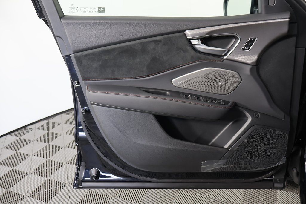 Thumbnail: 2026 Acura RDX - 7