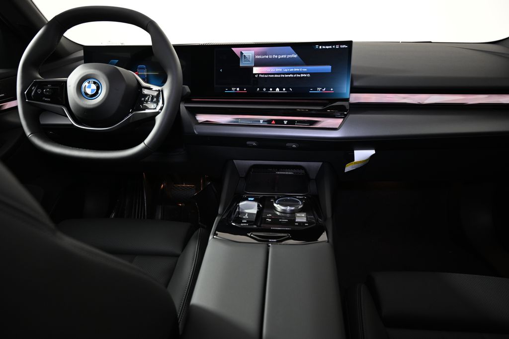 2024 BMW i5 eDrive40 17