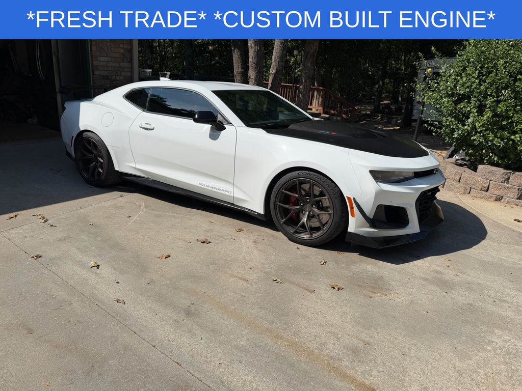 2018 Chevrolet Camaro ZL1 Coupe RWD