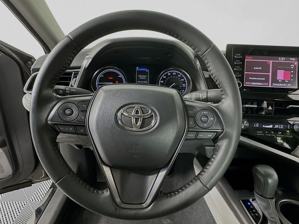 2023 Toyota Camry SE 11