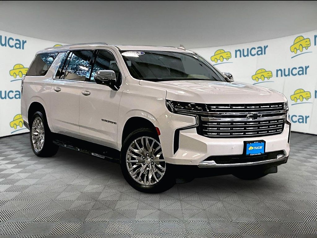 White (Iridescent Pearl Tricoat) 2023 Chevrolet Suburban Premier 4WD SUV / Crossover Four-Wheel Drive