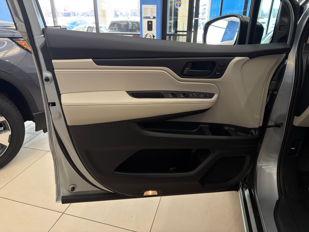 Thumbnail: 2026 Honda Odyssey - 19