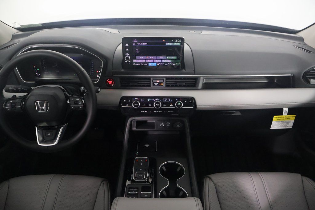 2025 Honda Pilot Elite 4
