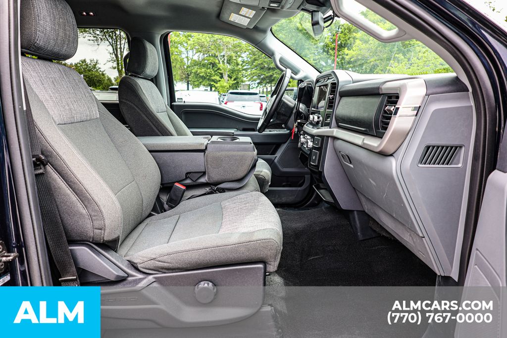 Used 2023 Blue Ford XLT image 21