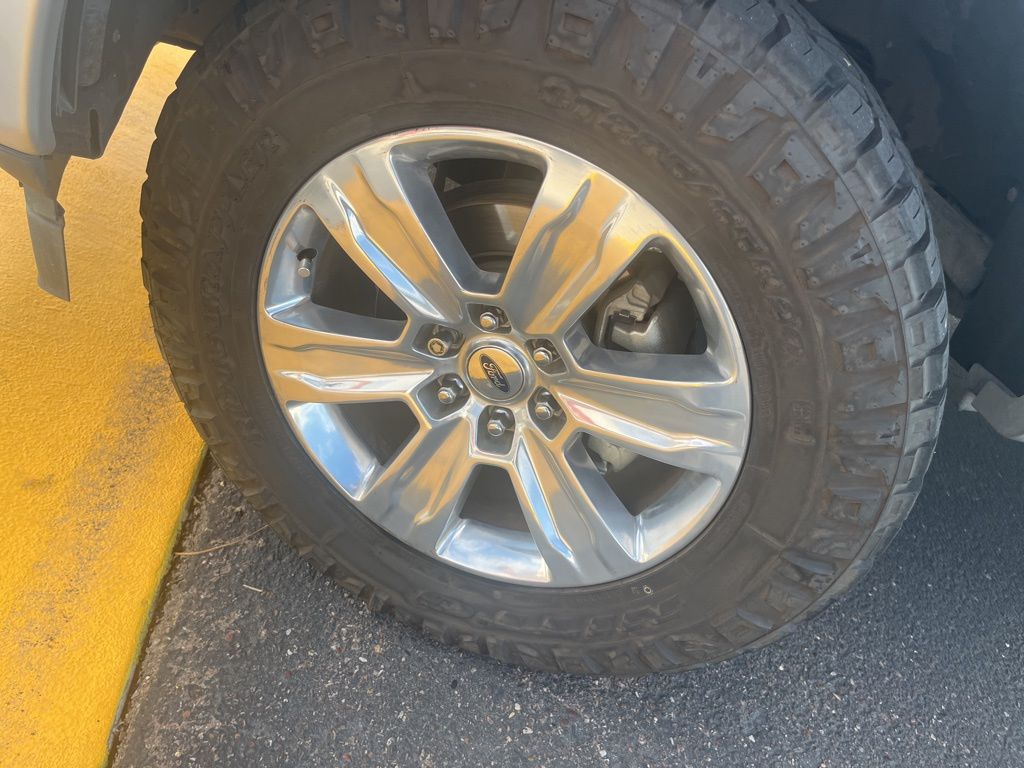 Thumbnail: 2018 Ford F-150 - 11
