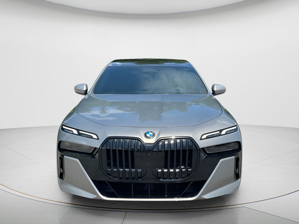 Certified Used 2023 Gray BMW 740i image 2
