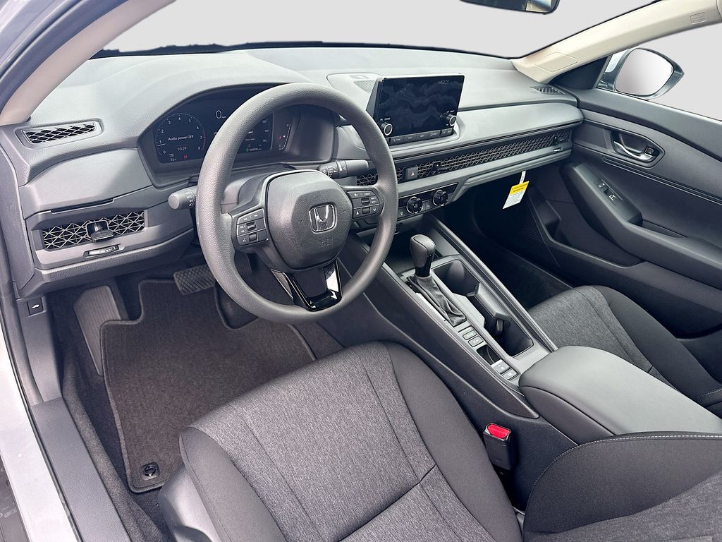 2025 Honda Accord LX 9