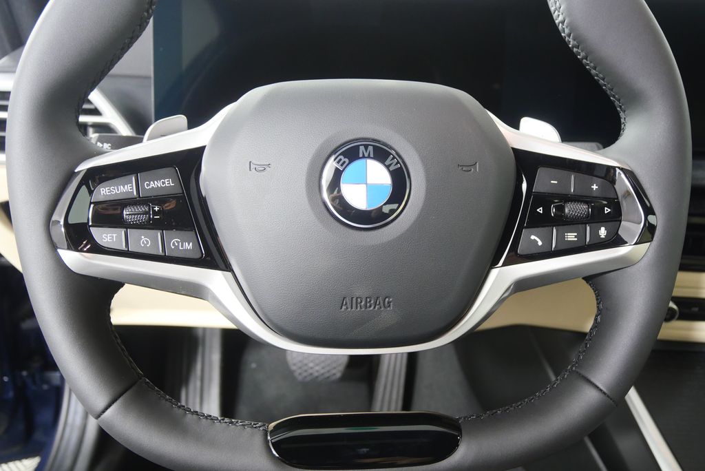 Thumbnail: 2026 BMW 3 Series - 19