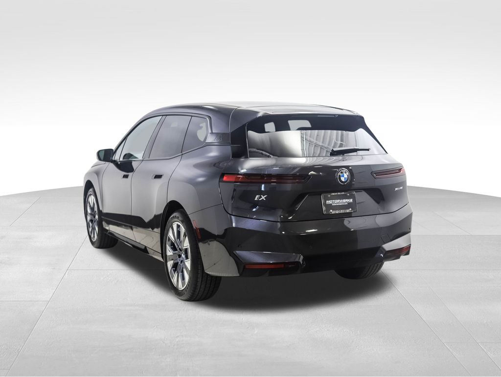 2026 BMW iX  3